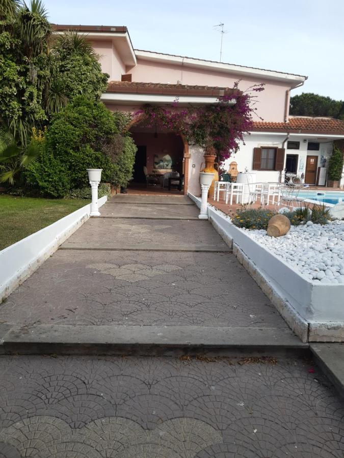 B&B Villa Giovanni Casal Palocco Εξωτερικό φωτογραφία